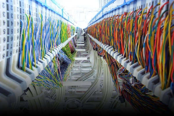 樓宇自動化過程中弱電和強電一定要分隔開嗎？(圖1)